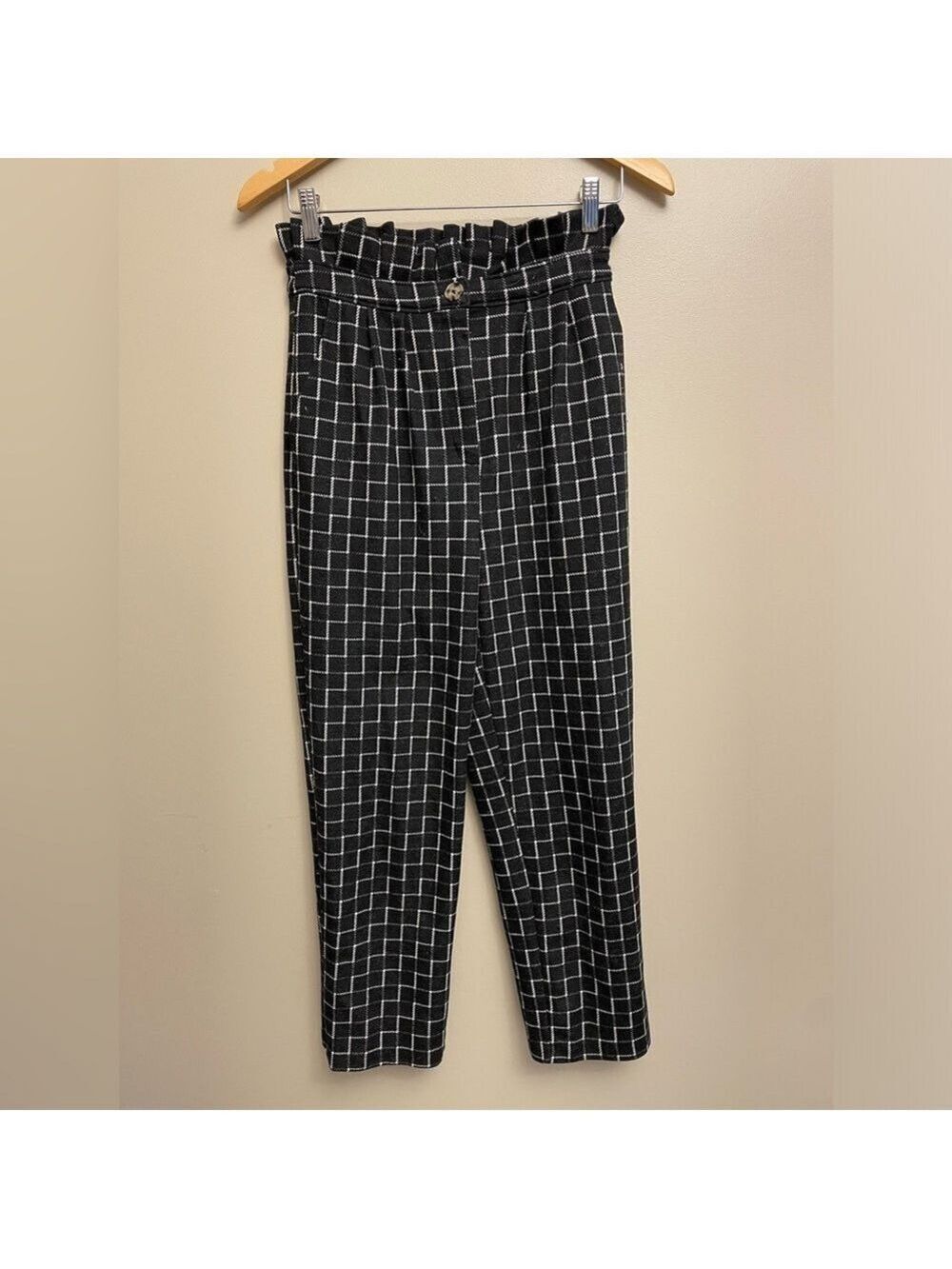 Good Luck Gem Patterned Pants Size Small